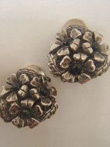 silver plate flower earring