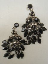 black chandelier earring