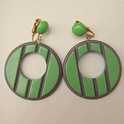 画像1: green hoop earring