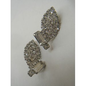 画像: rhinestone leaf design earring