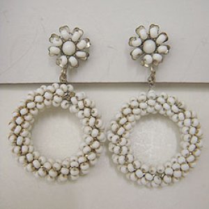 画像: "MIRIAM HASKELL" white beads circle earring