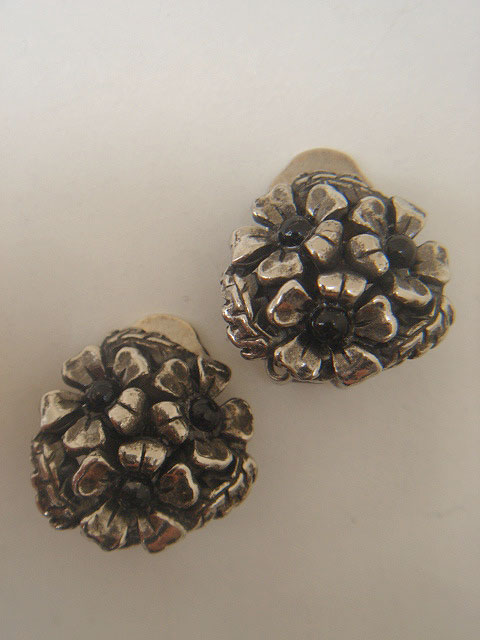画像: silver plate flower earring