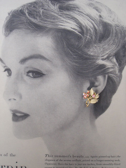 画像: "Coro" pink rhinestone earring