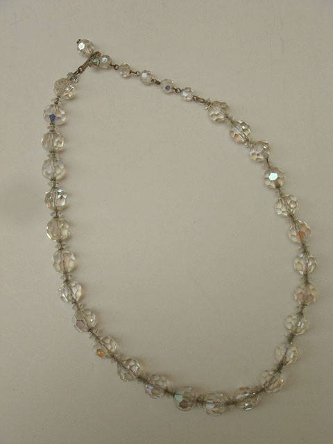 画像: clear beads necklace