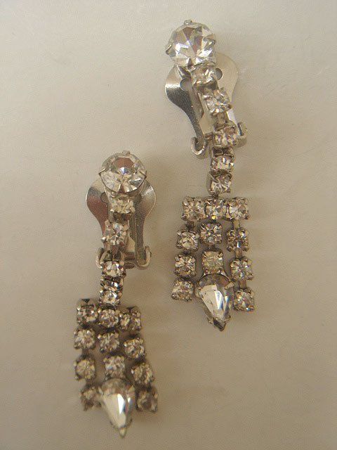 画像: rhinestone earring