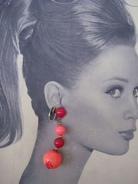 画像: pink earring