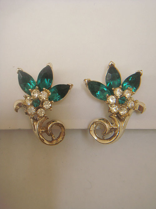 画像: "Coro" green rhinestone earring