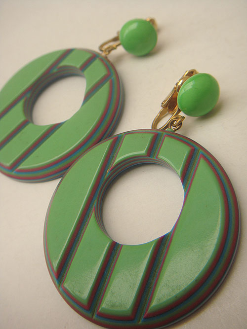 画像: green hoop earring