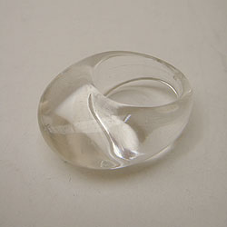 画像1: clear plastic ring