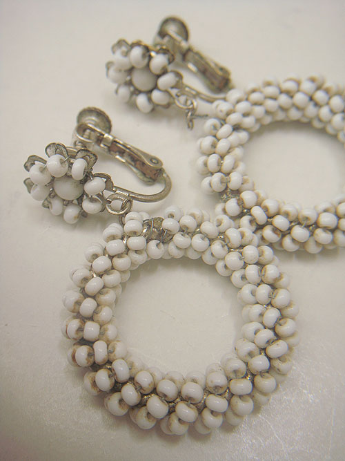 画像: "MIRIAM HASKELL" white beads circle earring