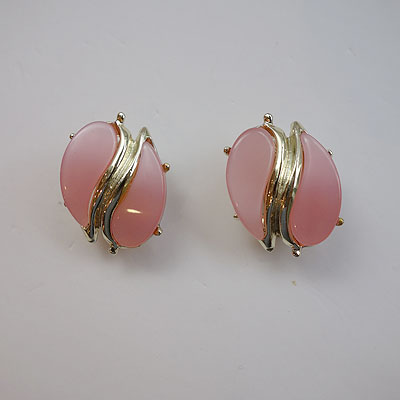 画像1: pink and gold earring